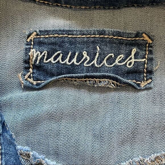 Maurices Distressed Medium Wash Faded Denim Jean Jacket Button Down Size 3 - Picture 9 of 11